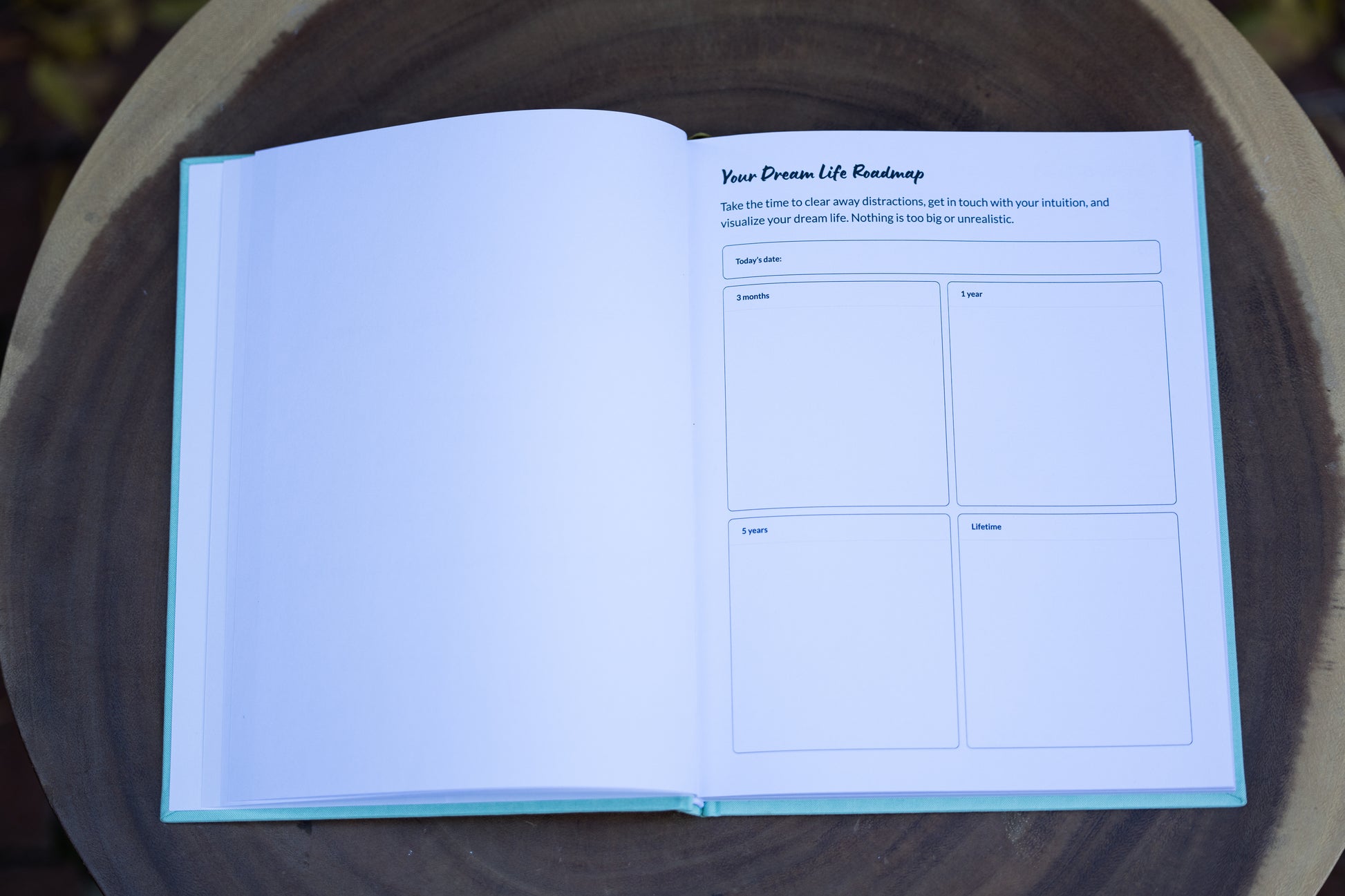 Planner in Sunrise Linen