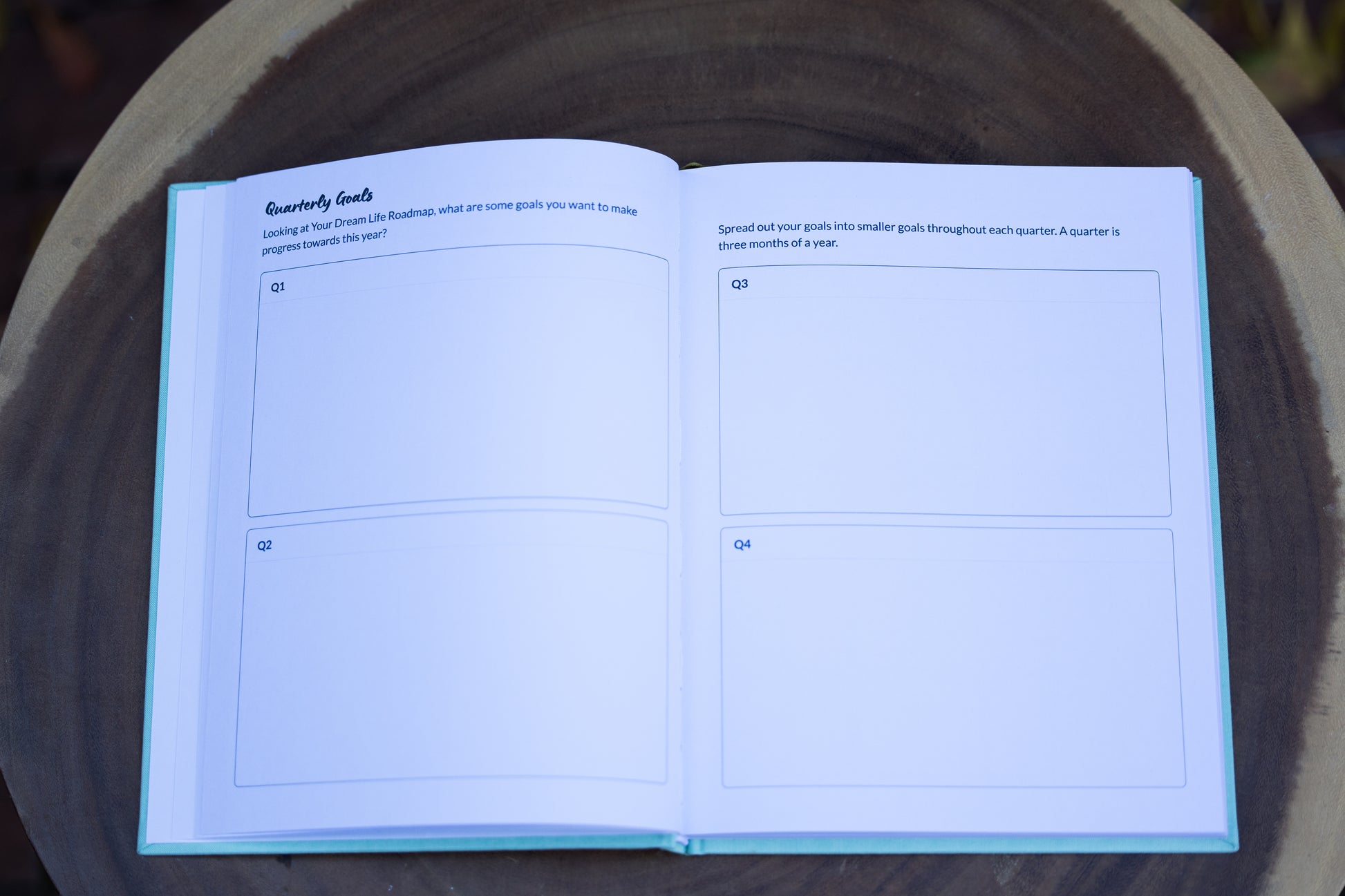 Planner in Seafoam Linen (PRE-ORDER)